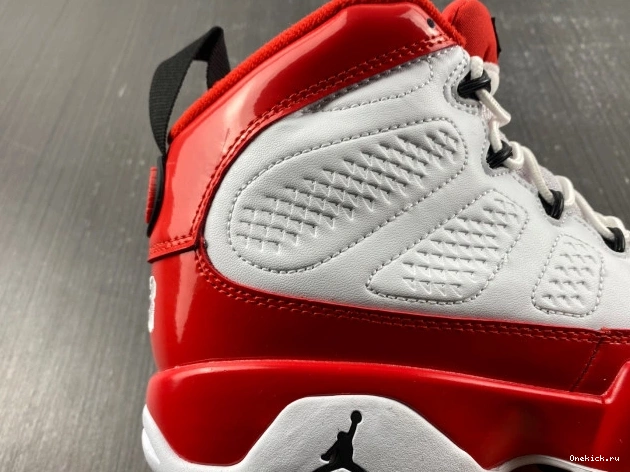 One Kick Retro White Red Gym Jordan 302370-160 9 Air 0805
